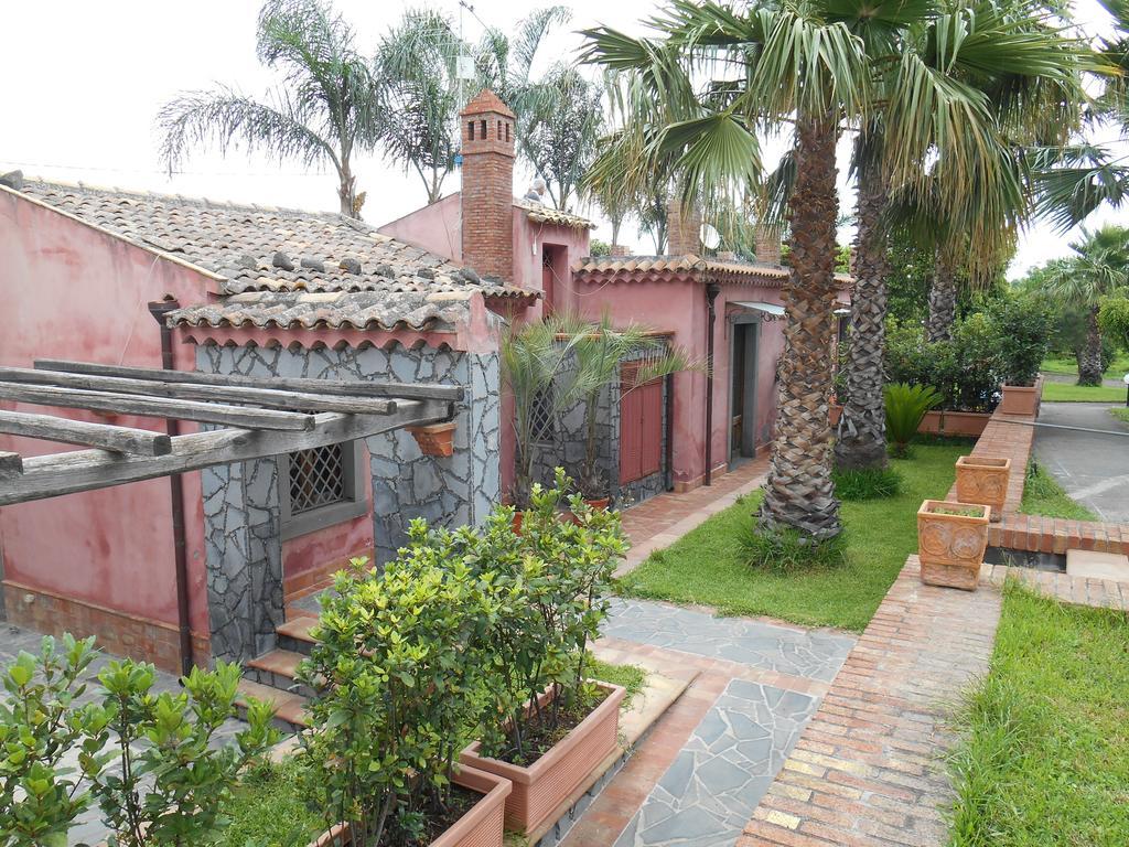 Villa Del Nespolo Fiumefreddo di Sicilia Szoba fotó