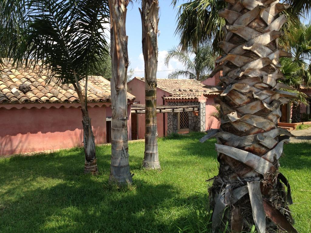 Villa Del Nespolo Fiumefreddo di Sicilia Kültér fotó